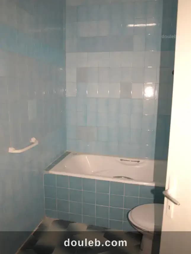 Apprt 2eme etage - Miniature 3