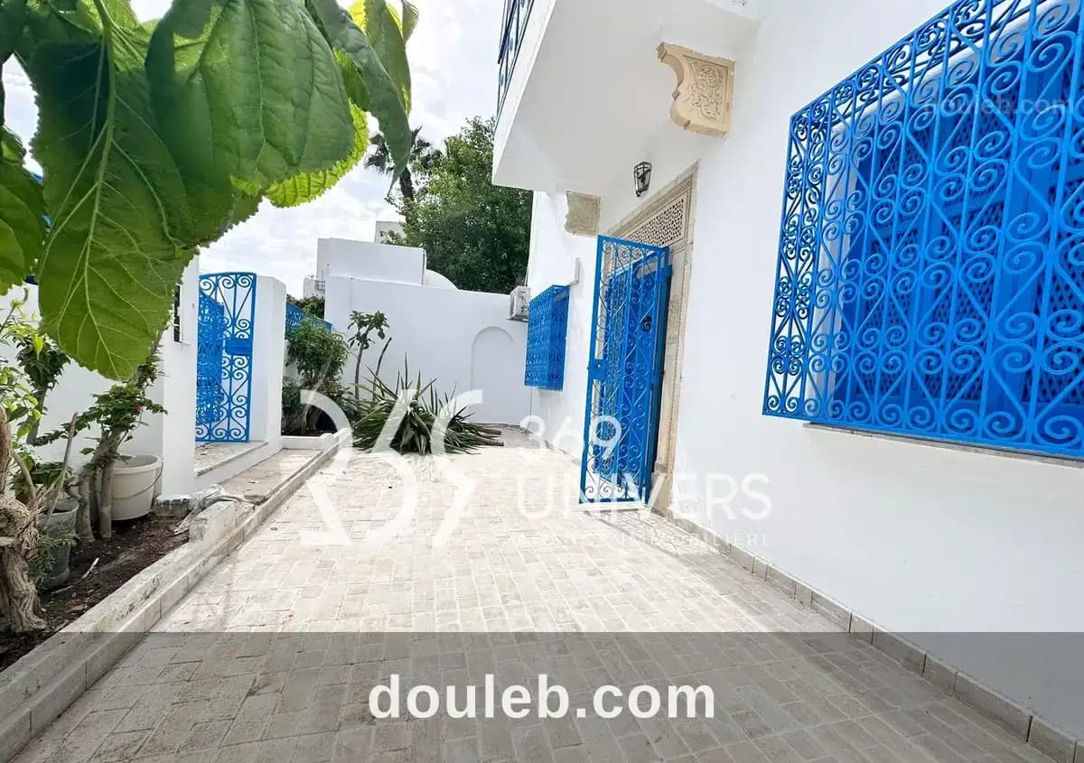 Appartement avec terrasse à sidi bousaid ra076 à Tunis