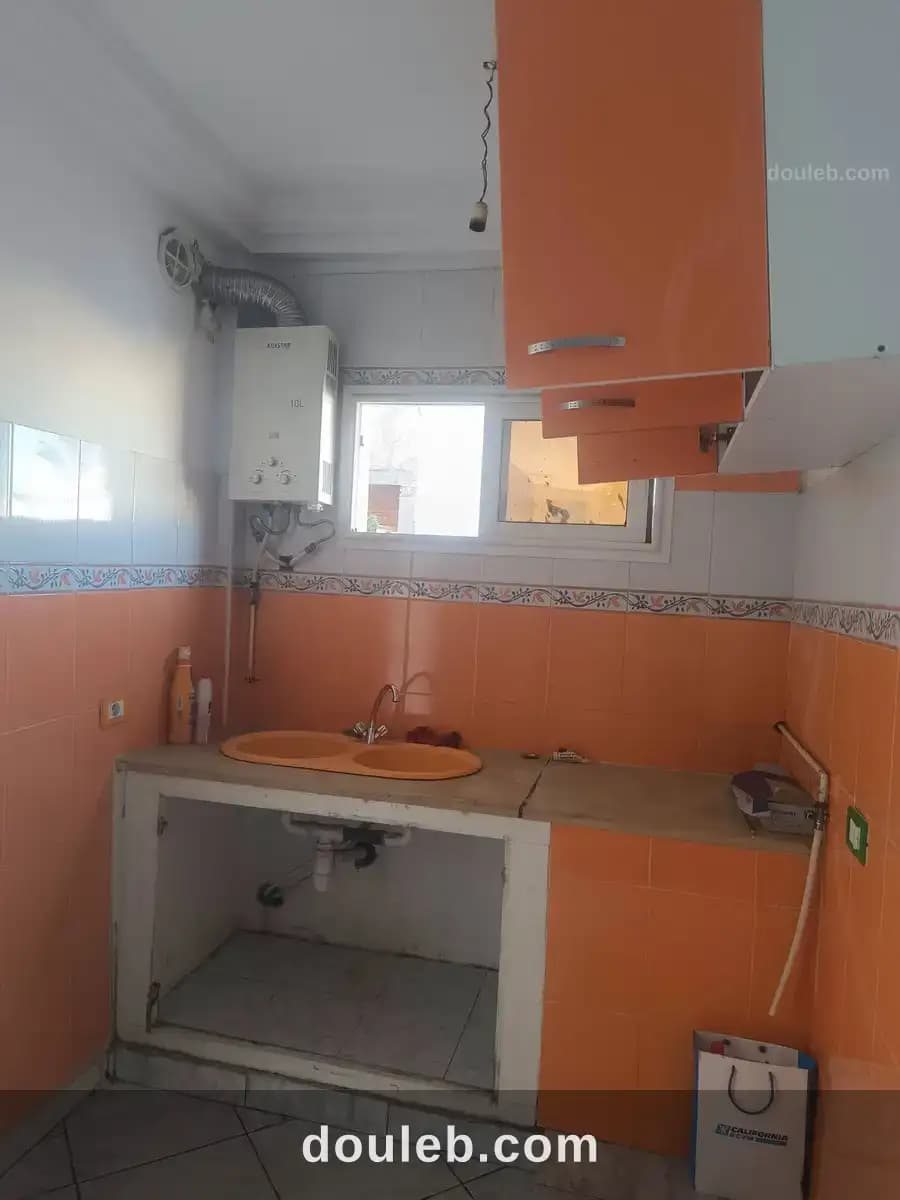 Un petit appartement - Miniature 2