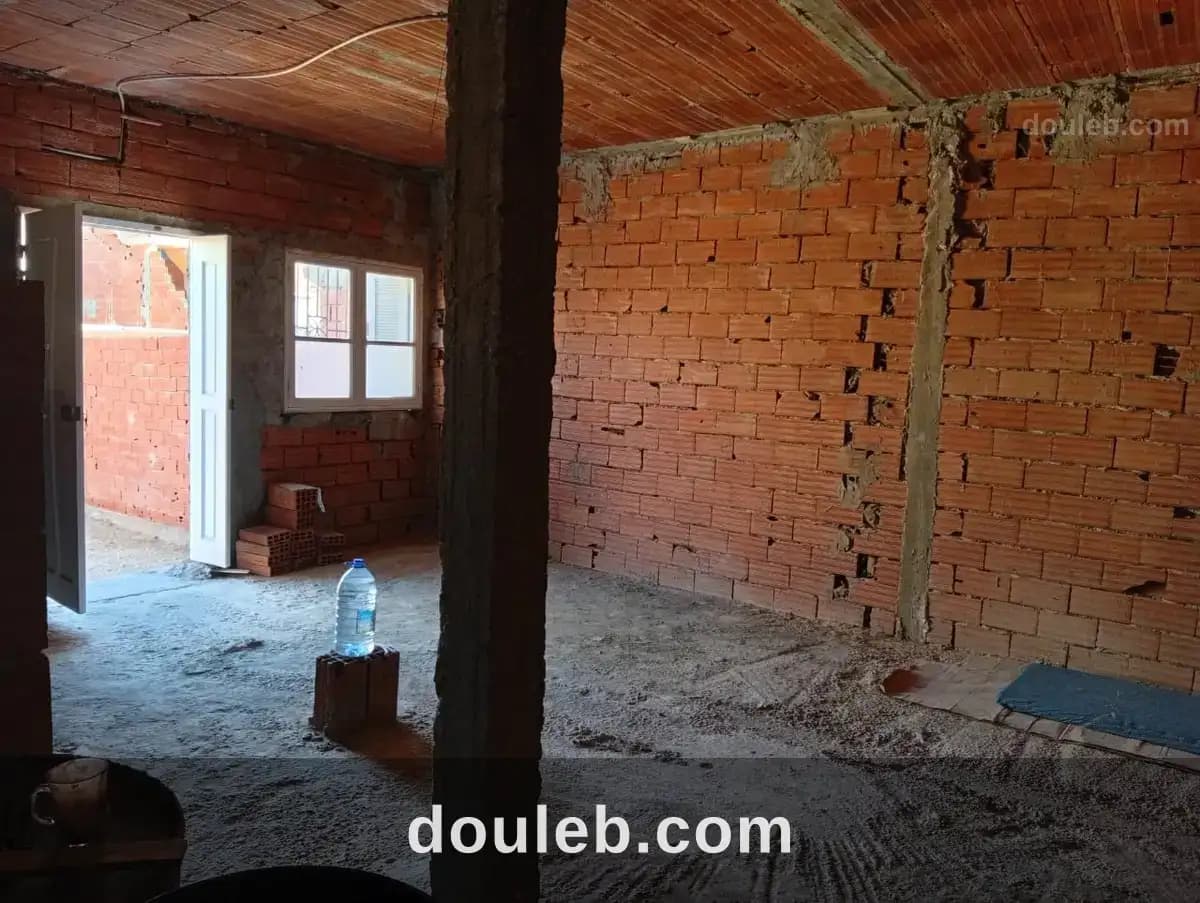 Maison non achevee a route de gremda el aoubed - Miniature 2