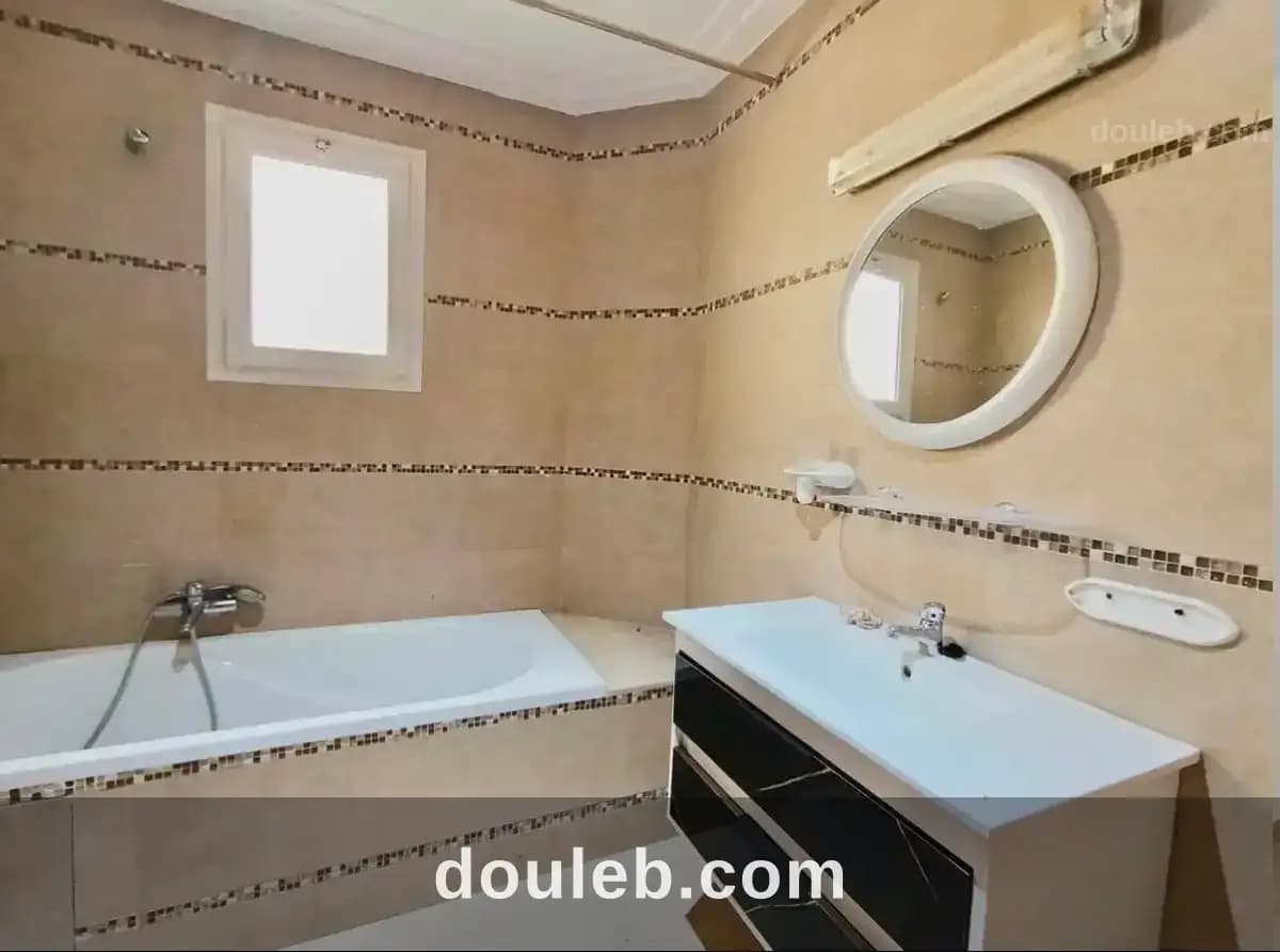 Appartement s3 à jardin d'el menzah 2 à Ariana