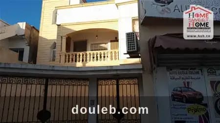 Immeuble vaqueria à bardo à Tunis