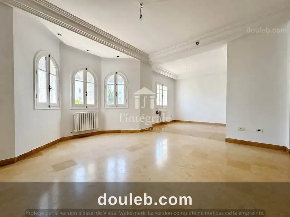 Bel appartement s3 à Ariana