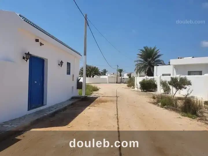 Studio 200m de la plage à Sfax