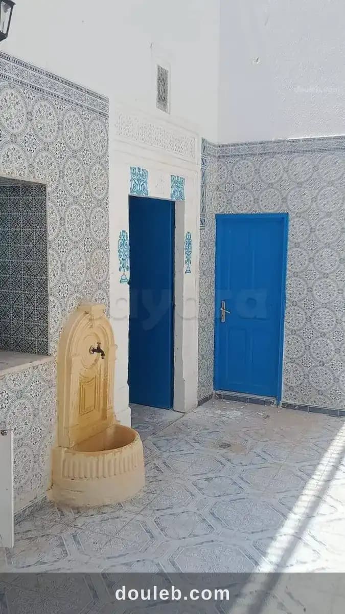 Une spacieuse et magnifique maison à nabeul - Miniature 2