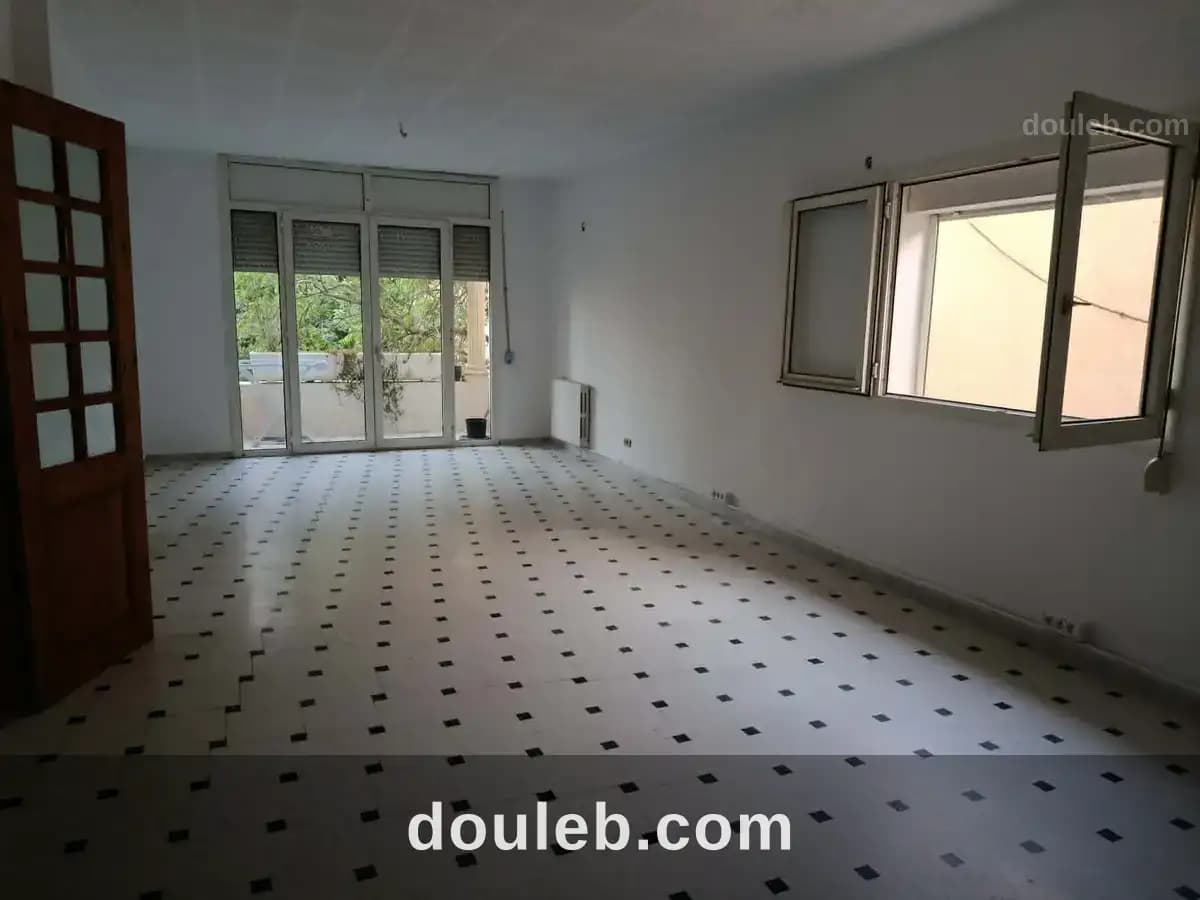 Etage de villa à Tunis
