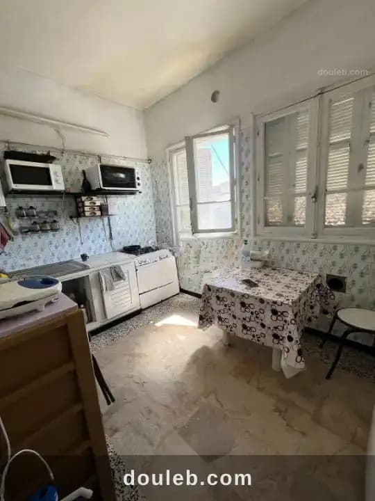 Villa s3 avec 2 appartement s2 studio s1 et garage - Miniature 5