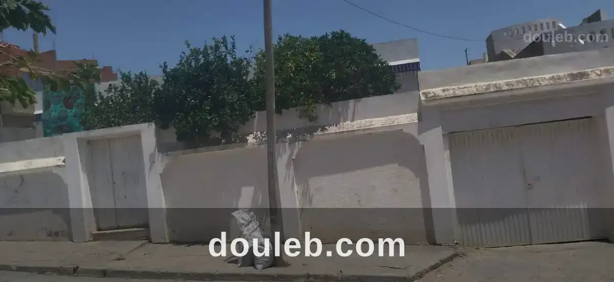 Une vaste maison - Photo 1