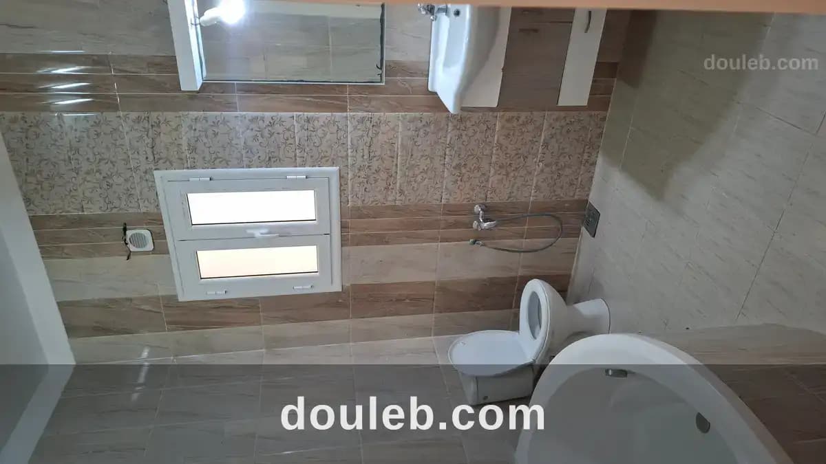 Spacieux étage de villa à mourouj6 longue durée à Ben Arous