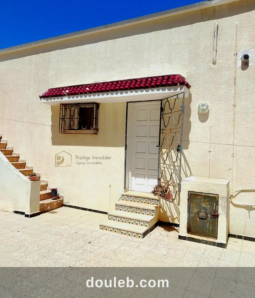 Maison s3 avec studio à Nabeul