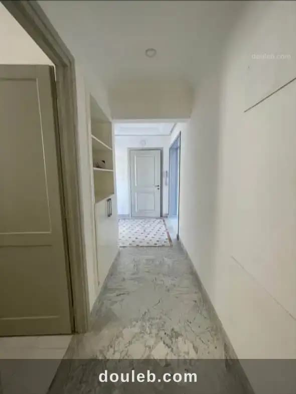 Spacieux appartement s3 à ain zaghouan nord - Miniature 4