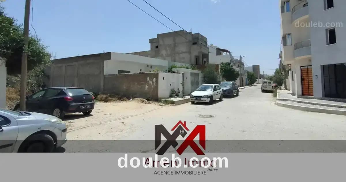 Lot de terrain nu à cité el hidhab à Ben Arous