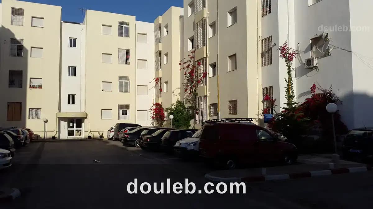 Appart s2 proche razi monoprix et campus manouba - Miniature 2