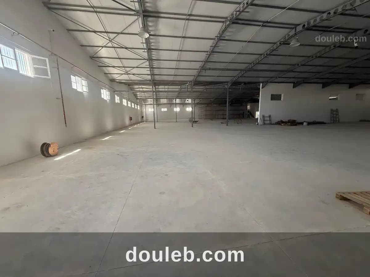 Super local industriel 4000 m2 à ben arous à Ben Arous