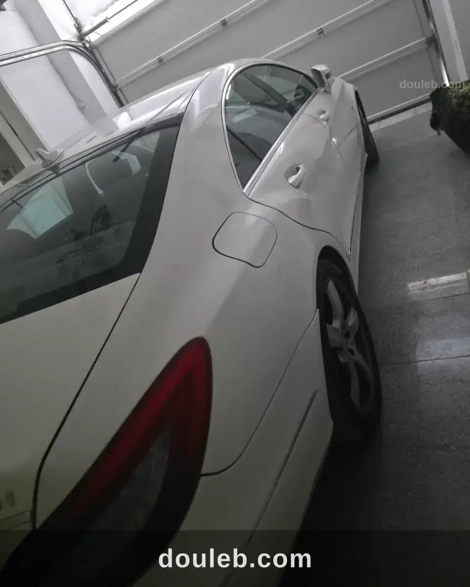 Mercedes cls à Ariana