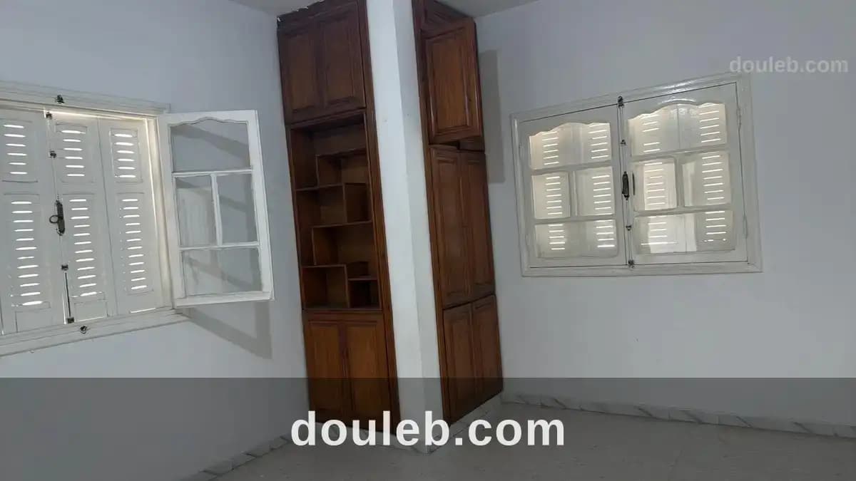 1ère étage d'une maison proche de aziza à Tunis