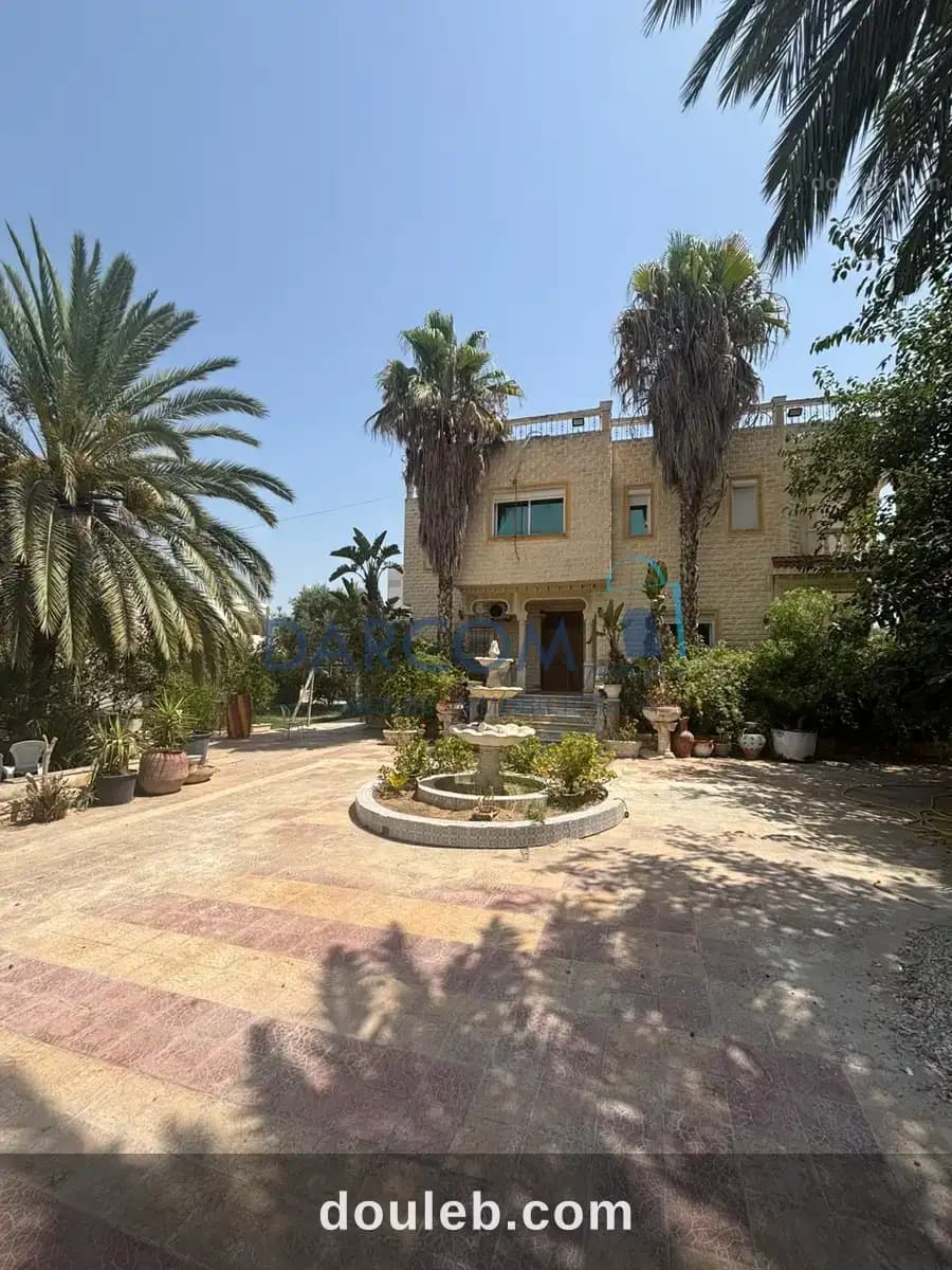 Villa 1000 m la soukra à Ariana