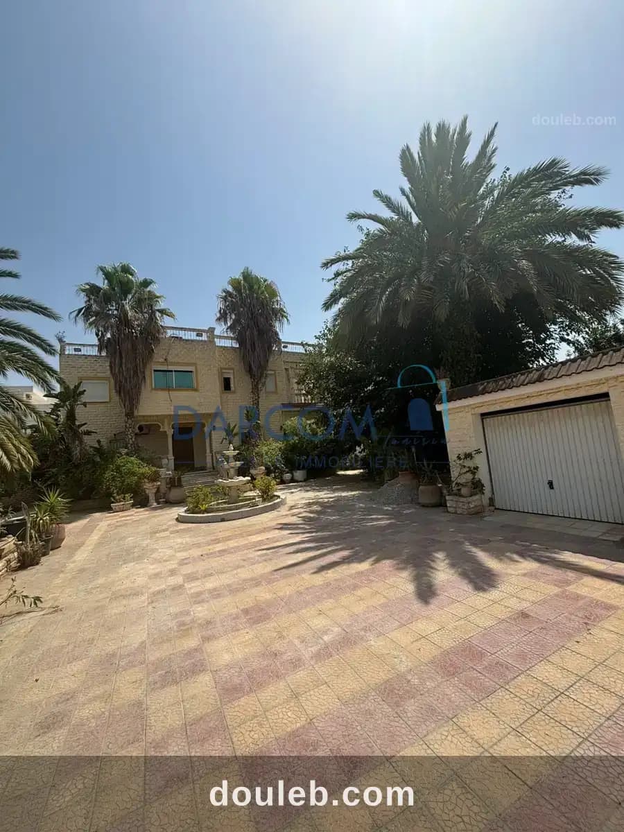 Villa 1000 m la soukra - Miniature 3