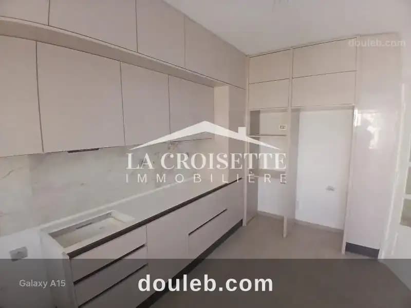 Duplex s3 avec terrasse à la marsa zdl0676 - Miniature 2