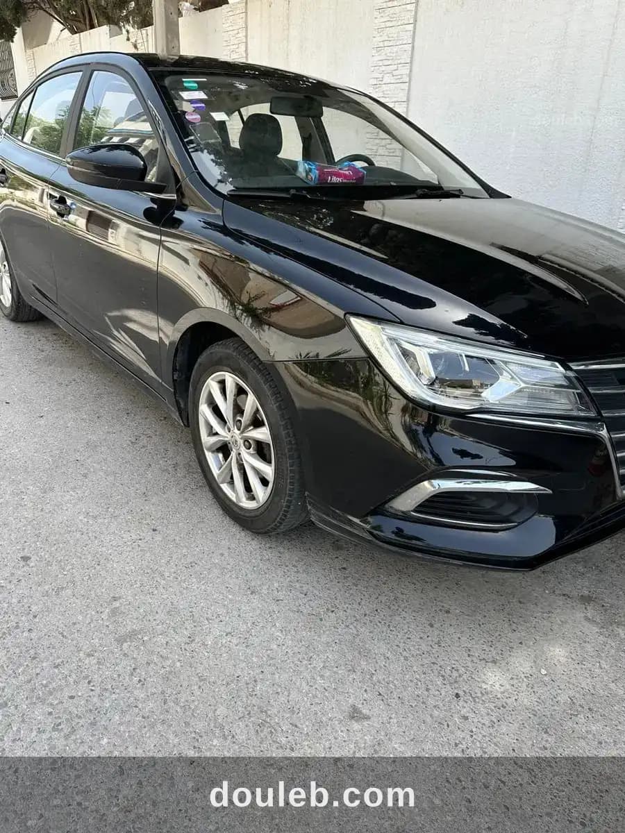 Mg5 excellent etat à Tunis