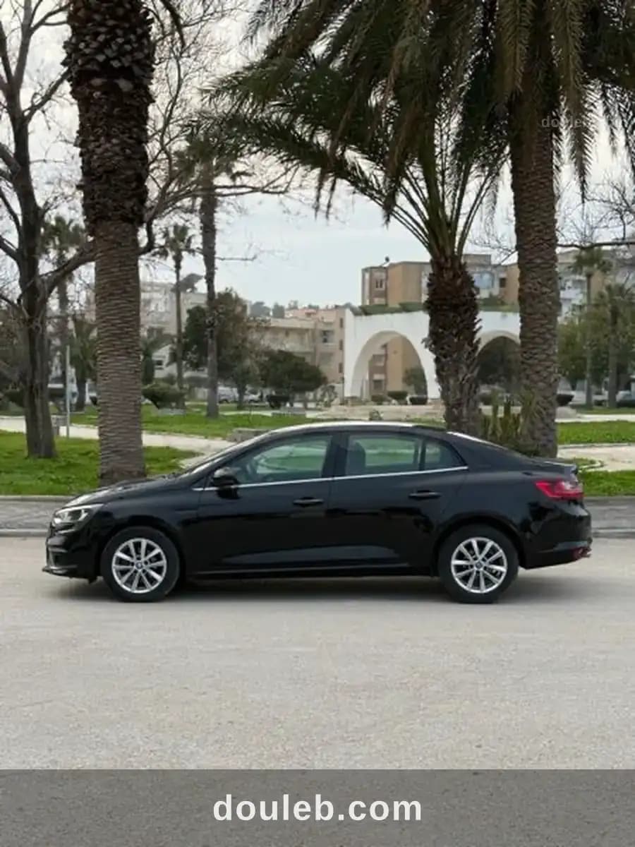 Renault megane à Bizerte