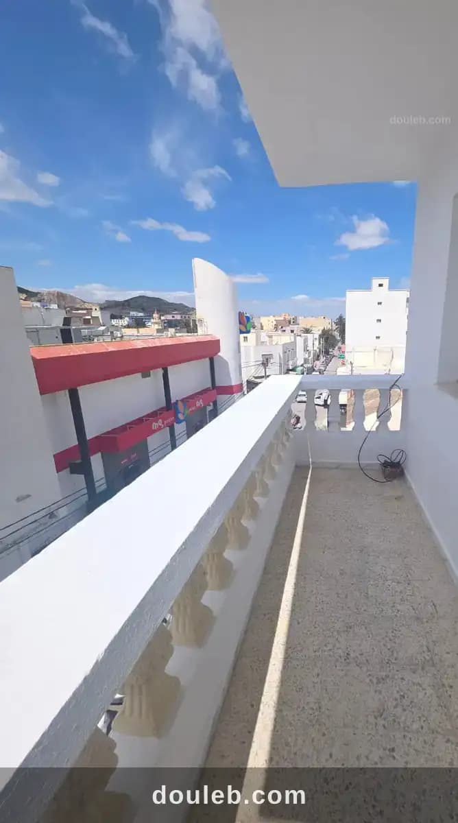 Studio s1 en plein centre ville hammam lif - Miniature 5