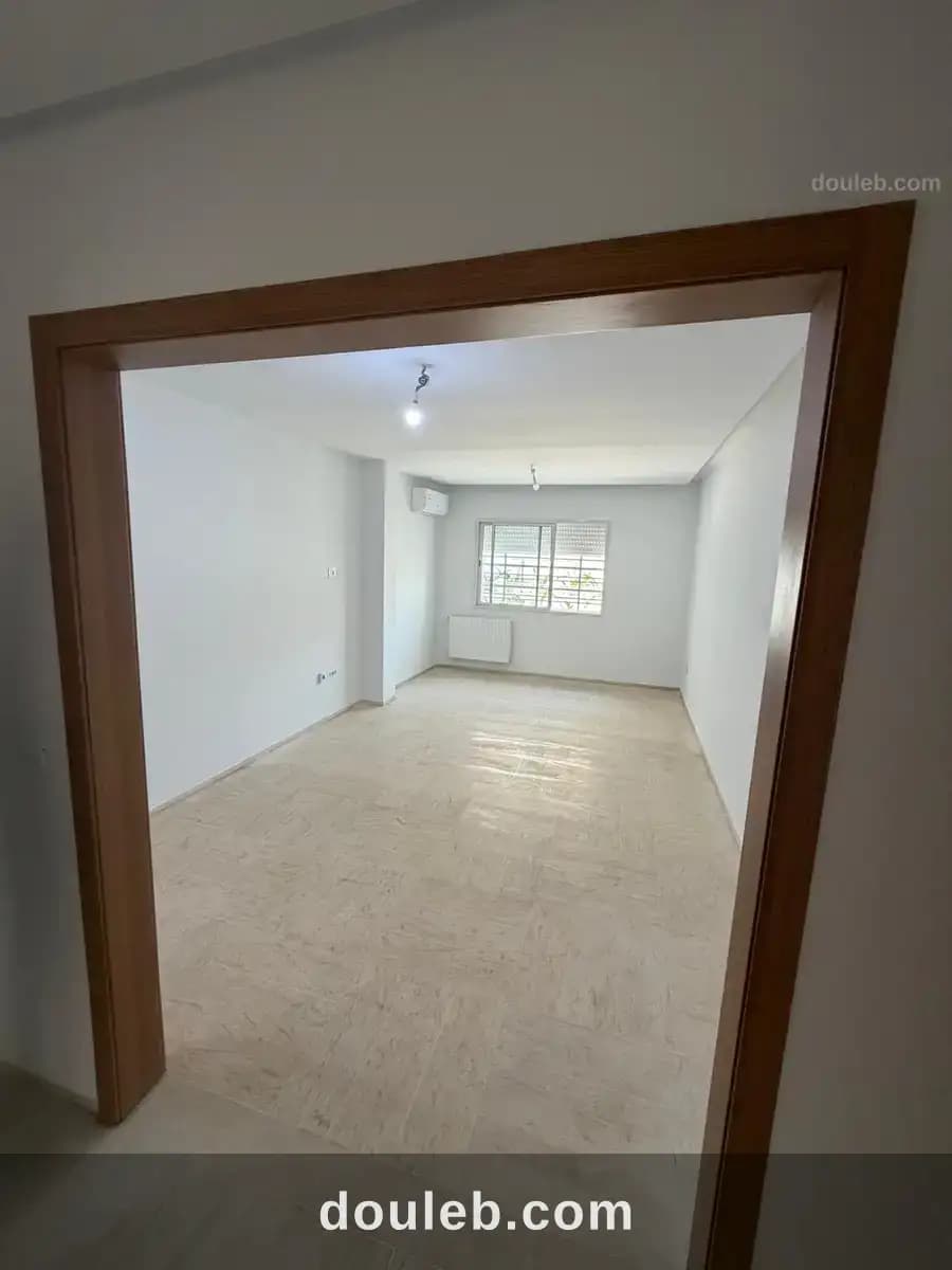 Appartement s1 75 m2 à la petite ariana - Miniature 3