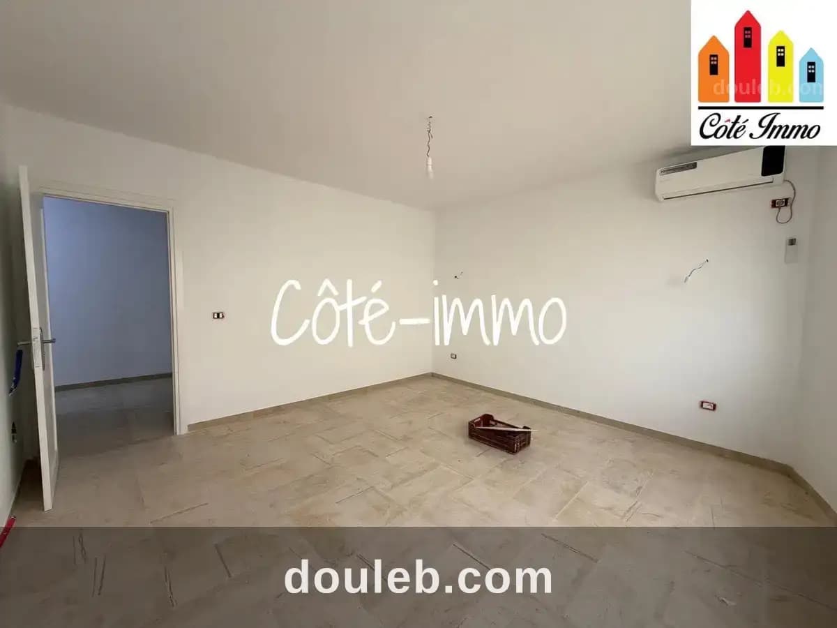 Etage de villa s3 à boumhal bel air à Ben Arous