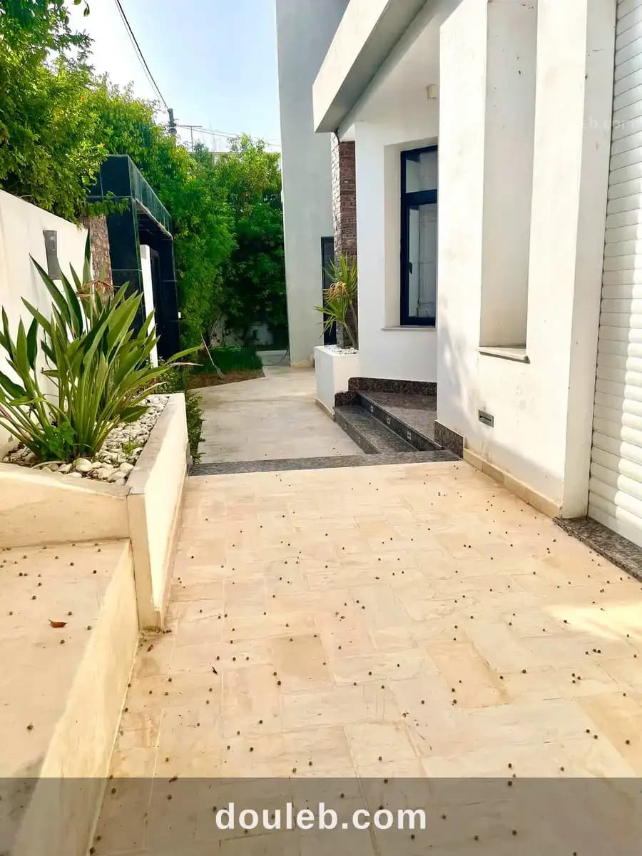 Villa à megrine proche du future projet sama dubai à Ben Arous