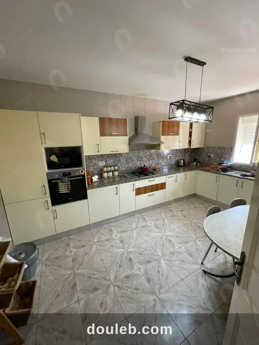 Etage de villa 2s2 hst au bardo hedi haker - Miniature 5