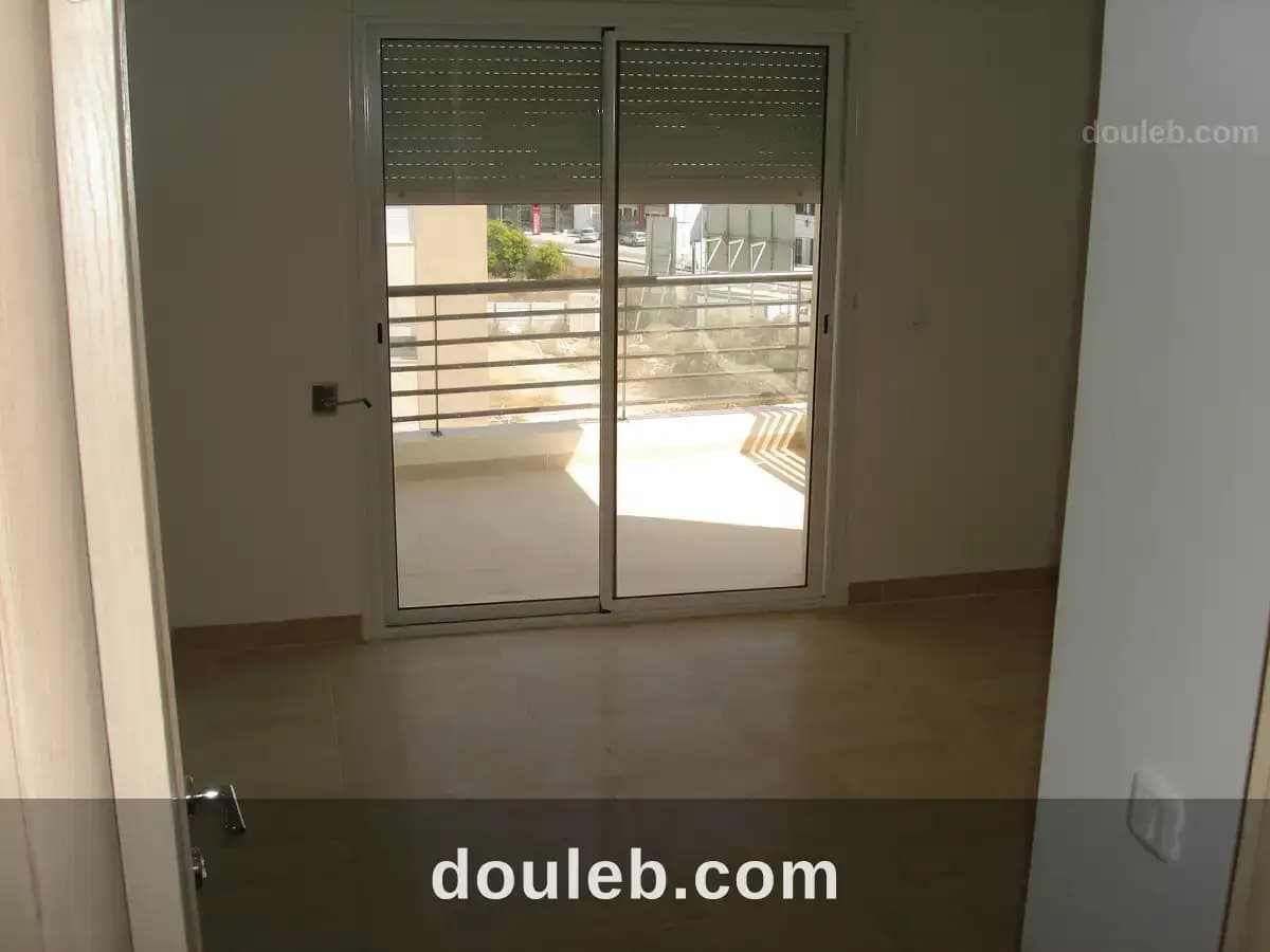 S2 de 123 m2 à la soukra à Ariana