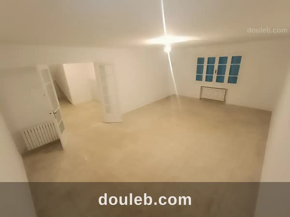 Rez de jardin de villa indépendant de 520 m2 - Miniature 5