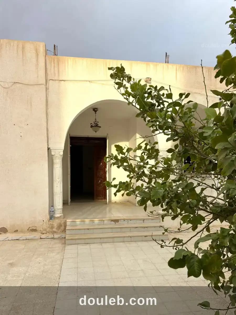Villa a cite zarroug - Miniature 2