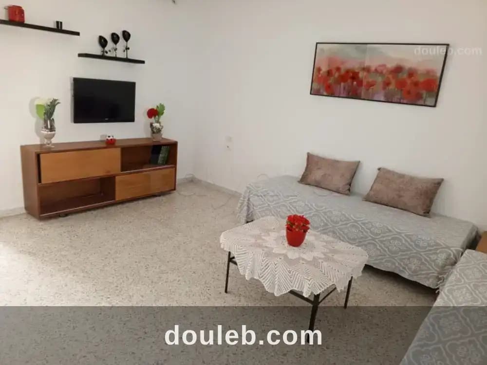 Appartement dans un quartier calme - Miniature 2