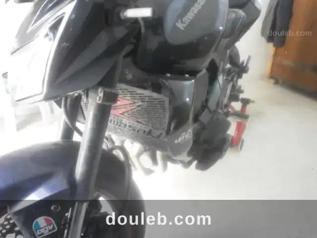 Moto kawasaki z 750 model 2010 - Miniature 3