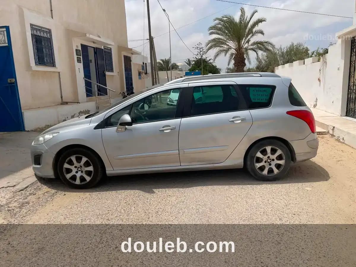 Peugeot 308sw propre bien entretenue très bon état - Miniature 2