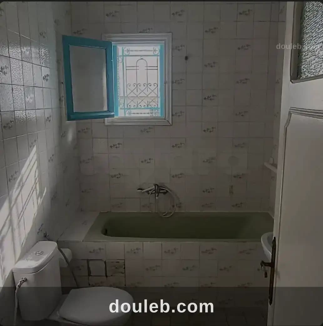 Rez de chaussée d'une villa indépendant à menzah 7 - Miniature 3