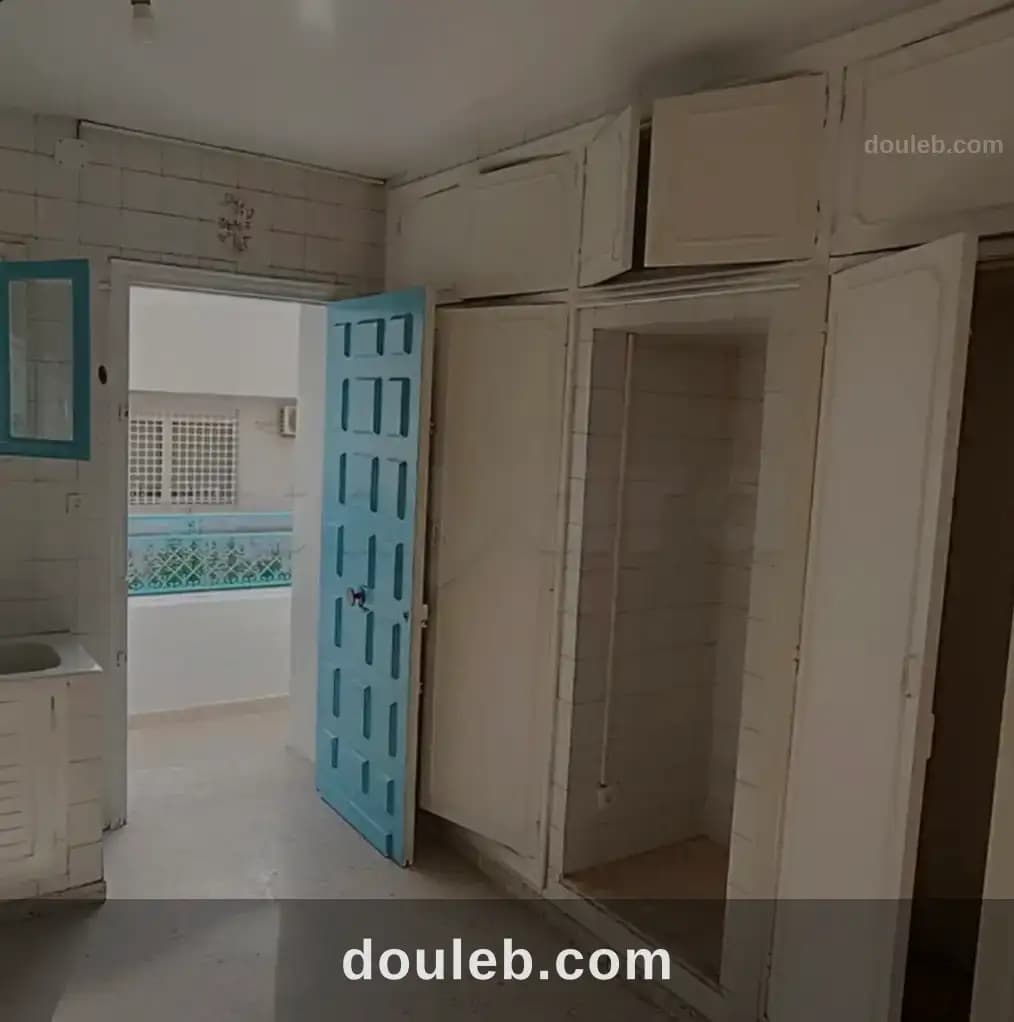 Rez de chaussée d'une villa indépendant à menzah 7 - Miniature 4