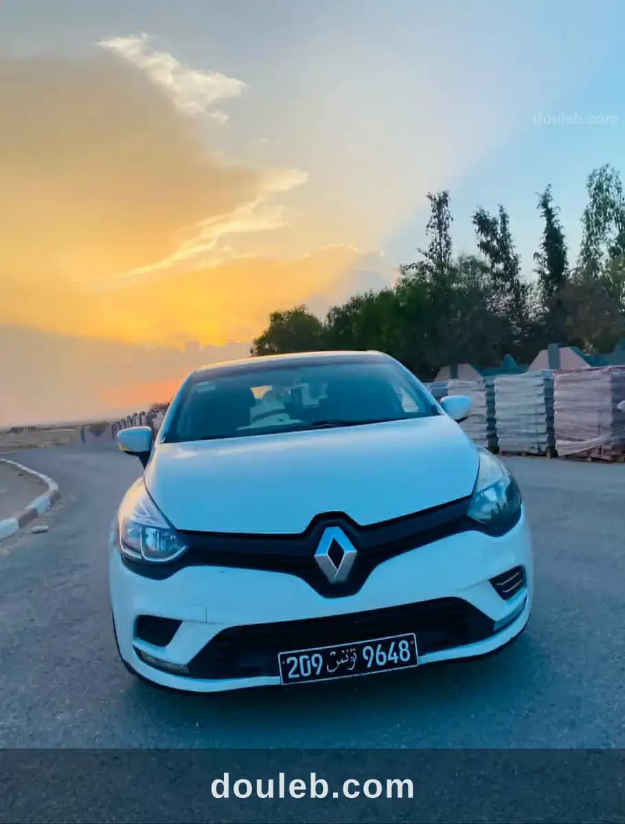 Renault clio 4 en bon état à Gafsa
