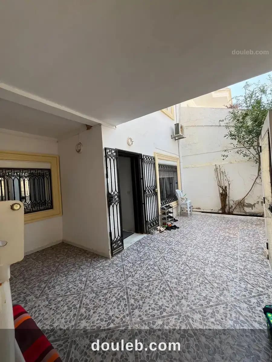 Une coquette maison située à birbouragba hammamet - Miniature 3