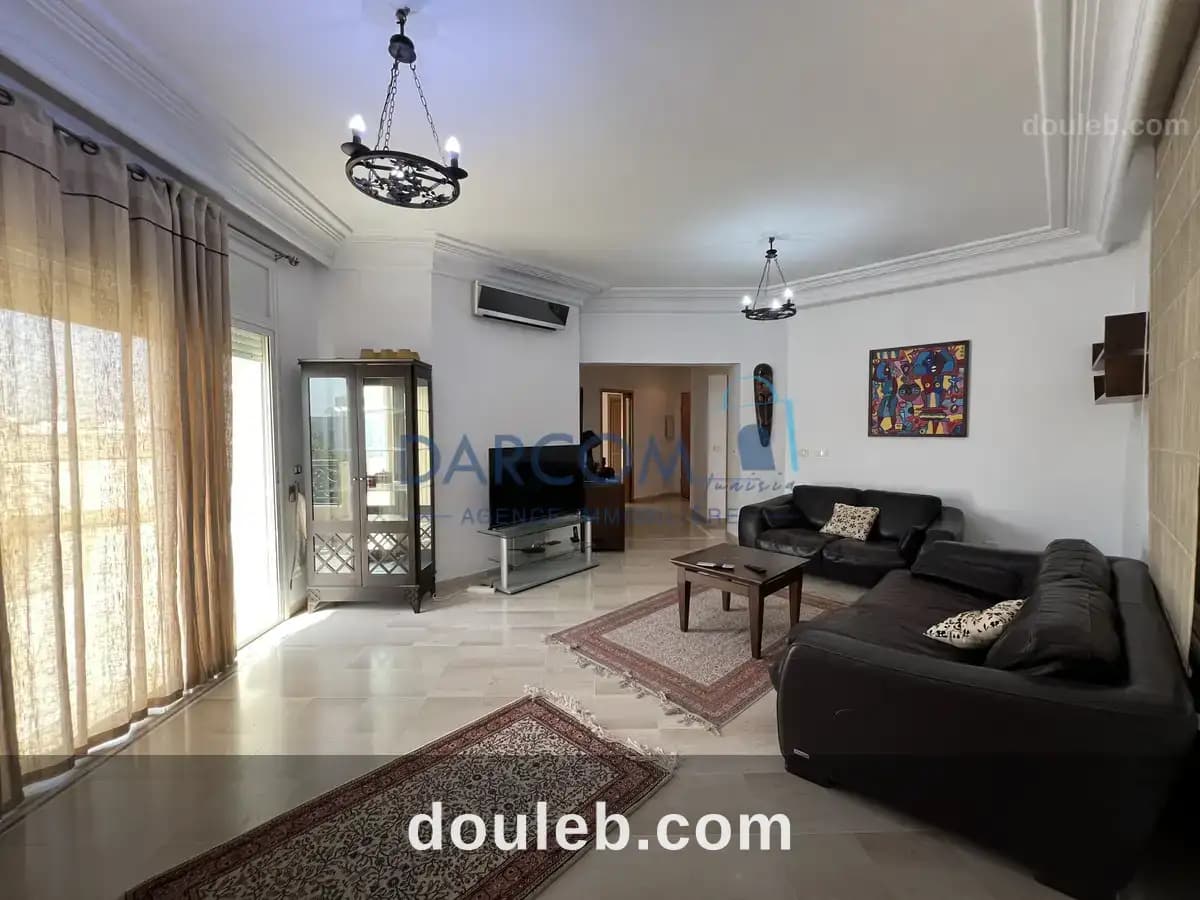 S3 avec 28 terrasse lac 2 à Tunis