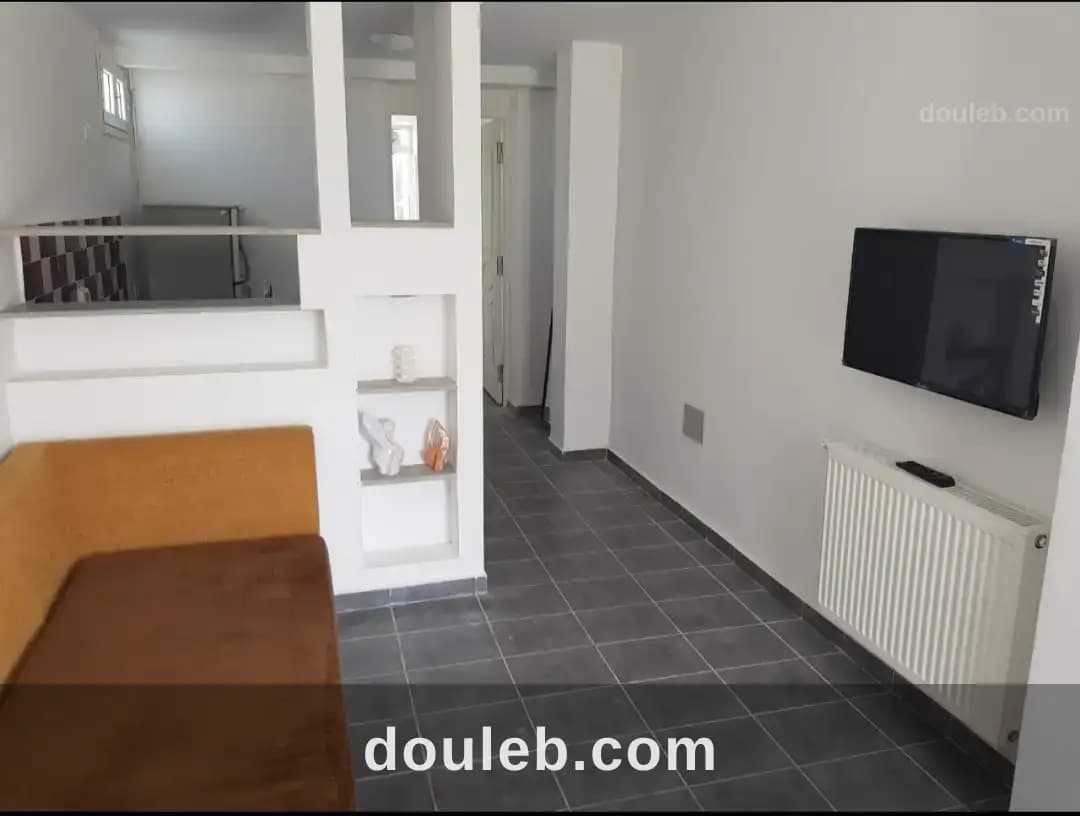 S1 meuble avec jardin a la soukra à Ariana