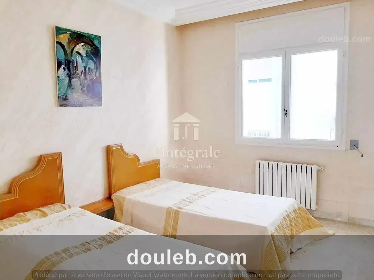 Bel appartement s2 meublé - Miniature 4