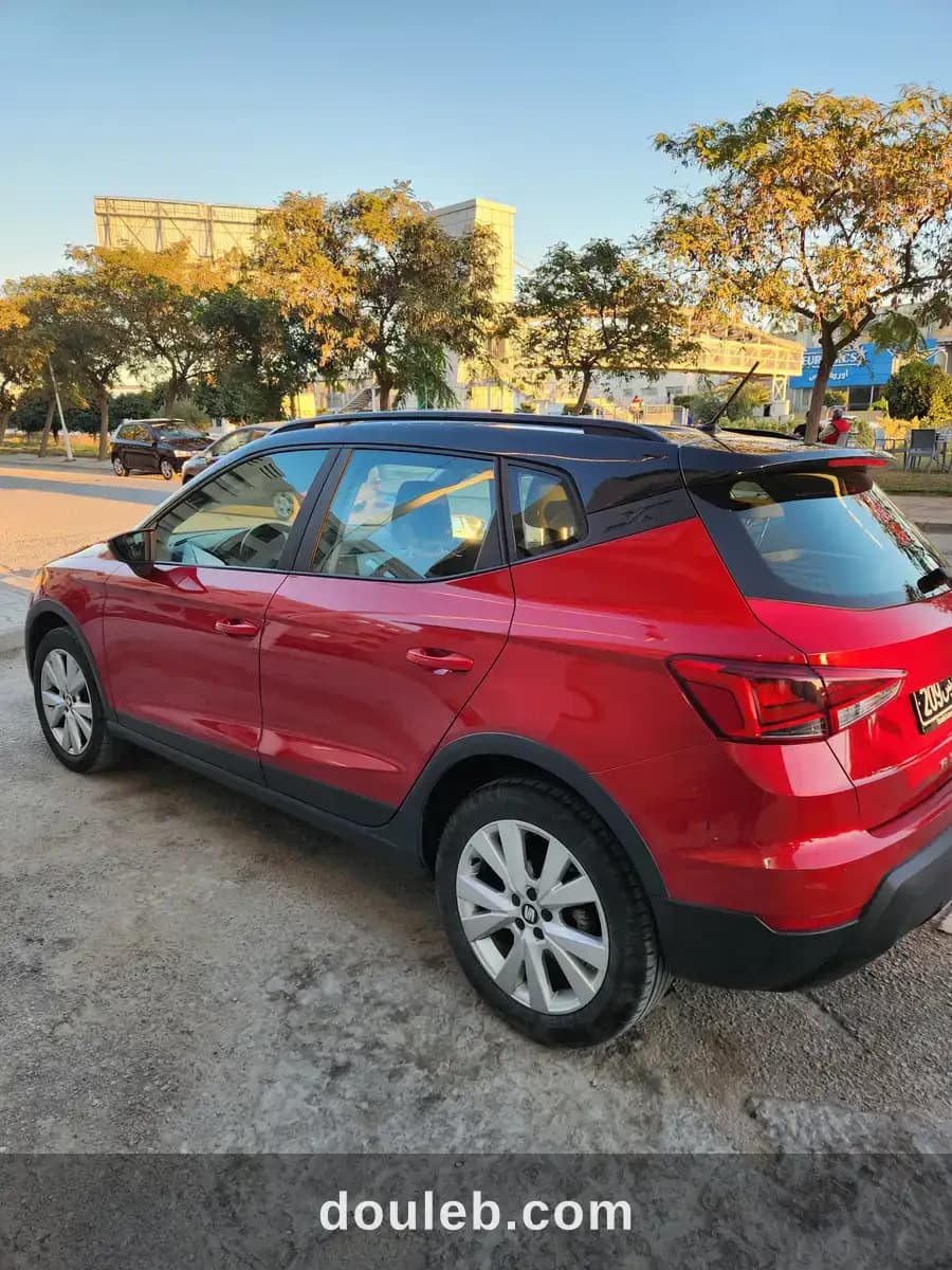 Seat arona en excellent état à Tunis