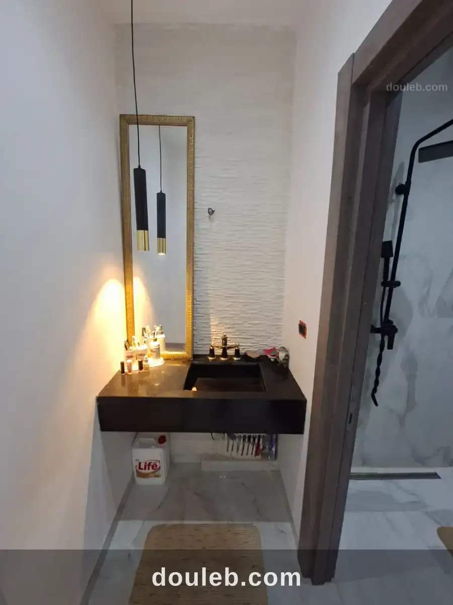 Villa moderne s4 à el mourouj 5 - Miniature 2