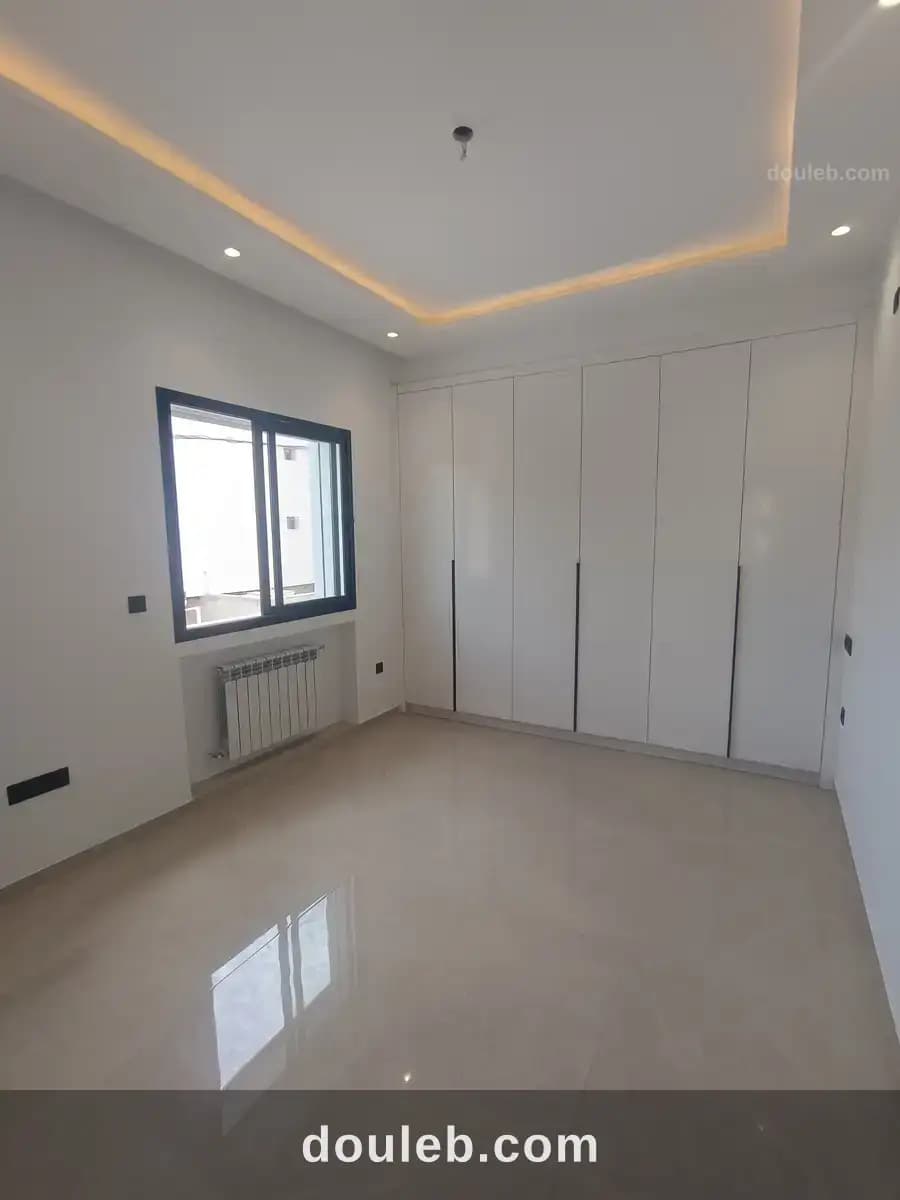 Premier etage ht standing avec ascenseur neuf - Miniature 5