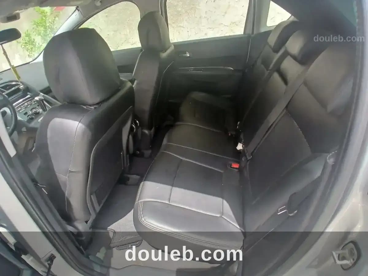 Peugeot 3008 - Miniature 3