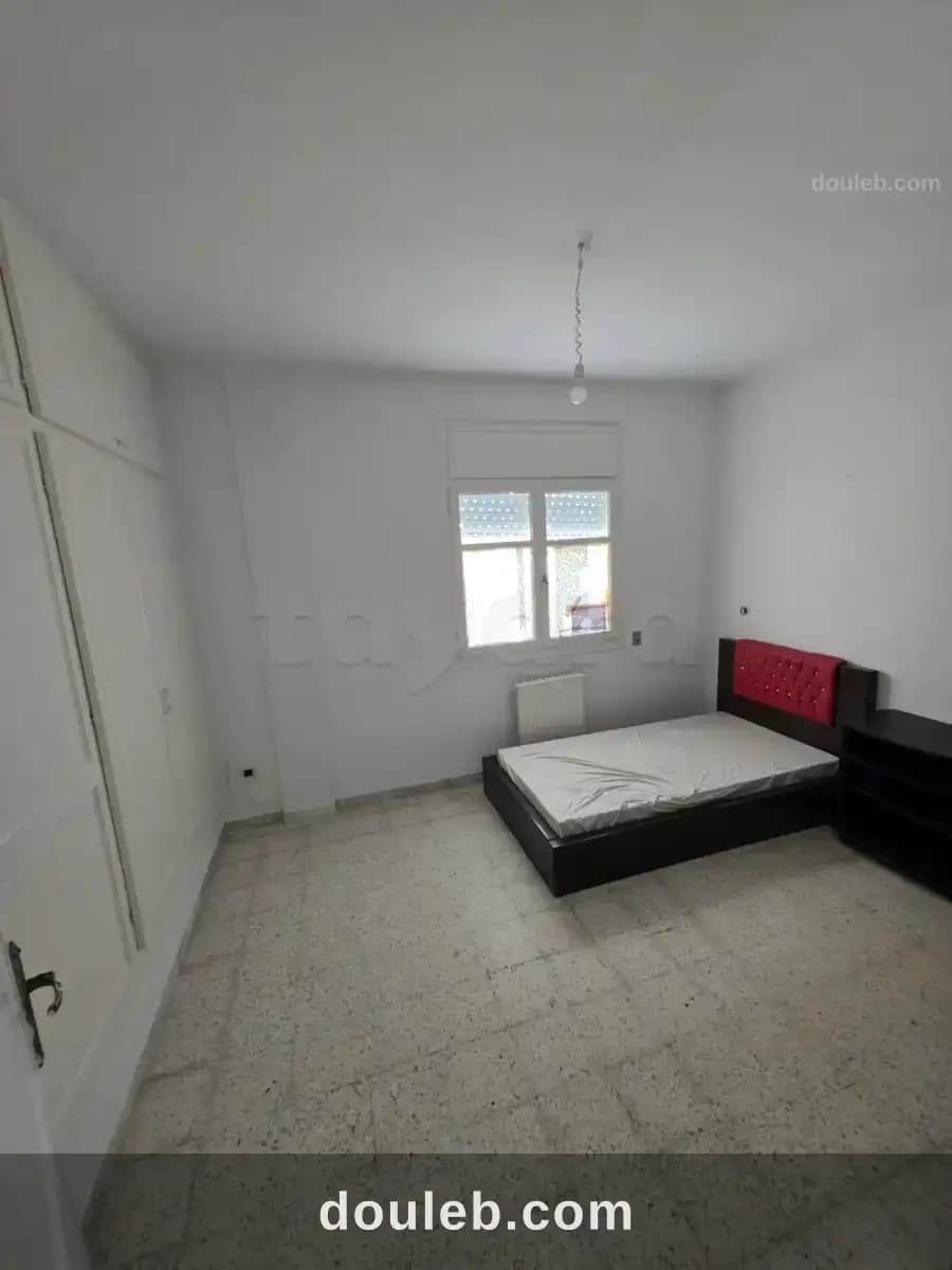Joli appartement s2 meublée au rdc - Miniature 3