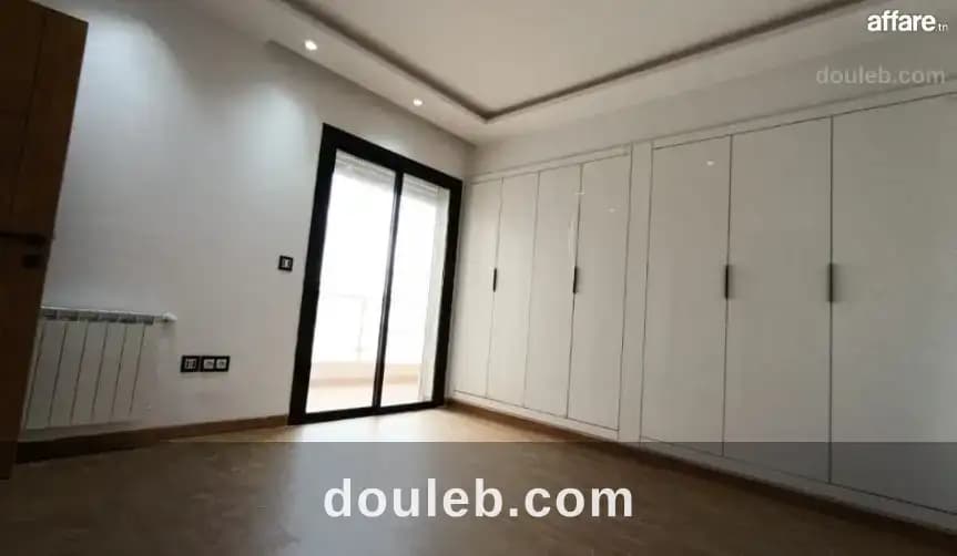 Appartement s2 neuf aux jardins d el menzah 2 à Ariana