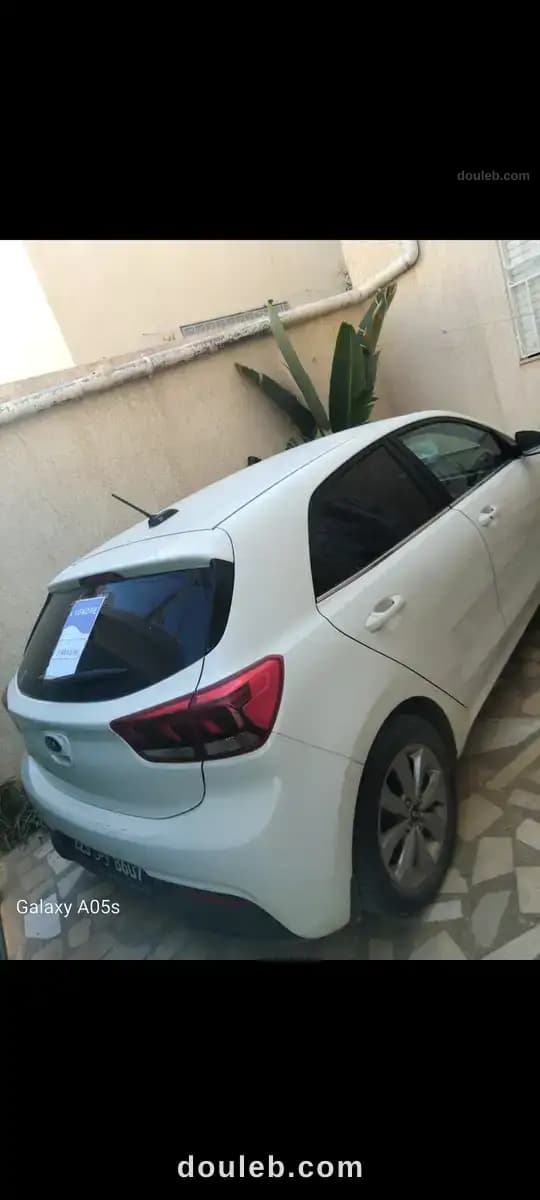 Kia rio sx - Miniature 3